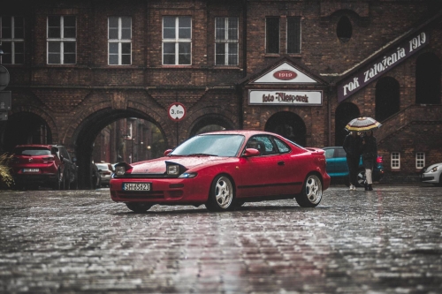 Toyota Celica (T18) hatchback