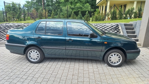 MobiClassic - Volkswagen Vento (1H2) sedan