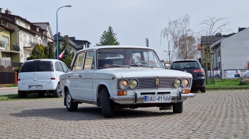 Lada 2103