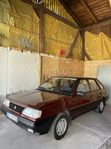 Polonez Caro 