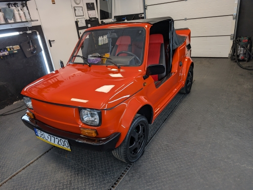 MobiClassic - Fiat 126p Cabrio