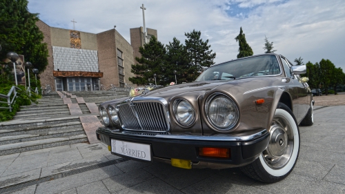 MobiClassic - Jaguar XJ (8) sedan