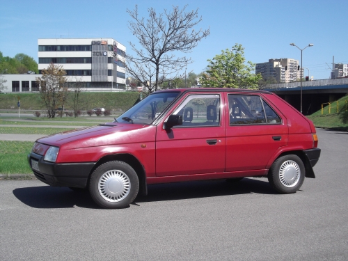 Skoda Favorit hatchback