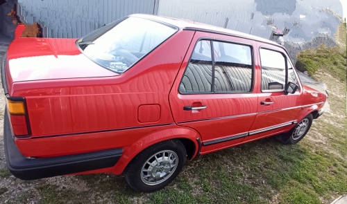 Volkswagen Jetta (II) sedan